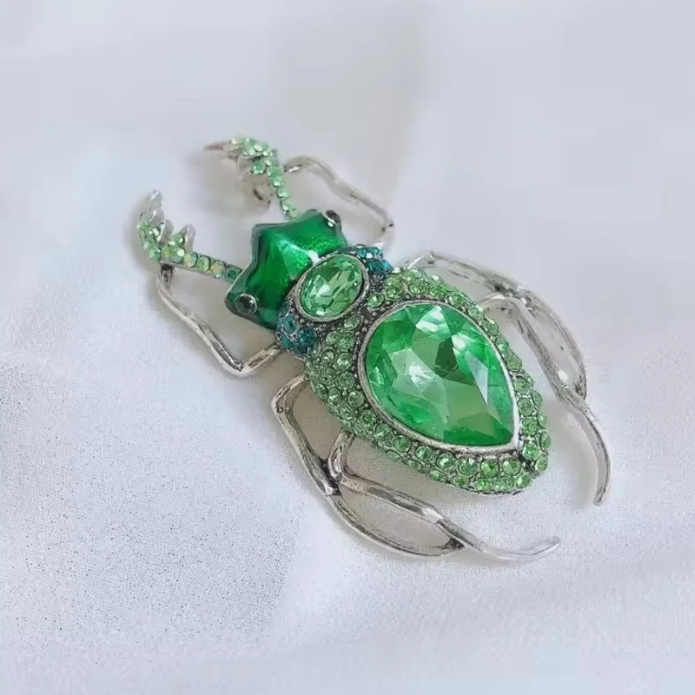 Vazira Queen silver zinc